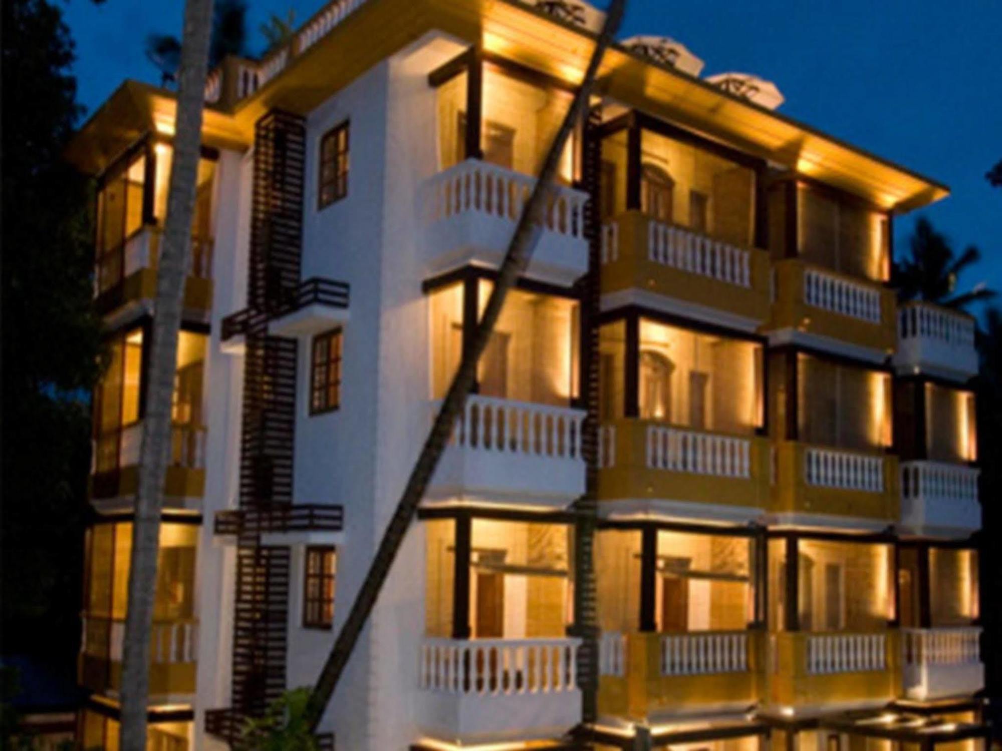 Hotel Coco Goa Arpora Exterior foto